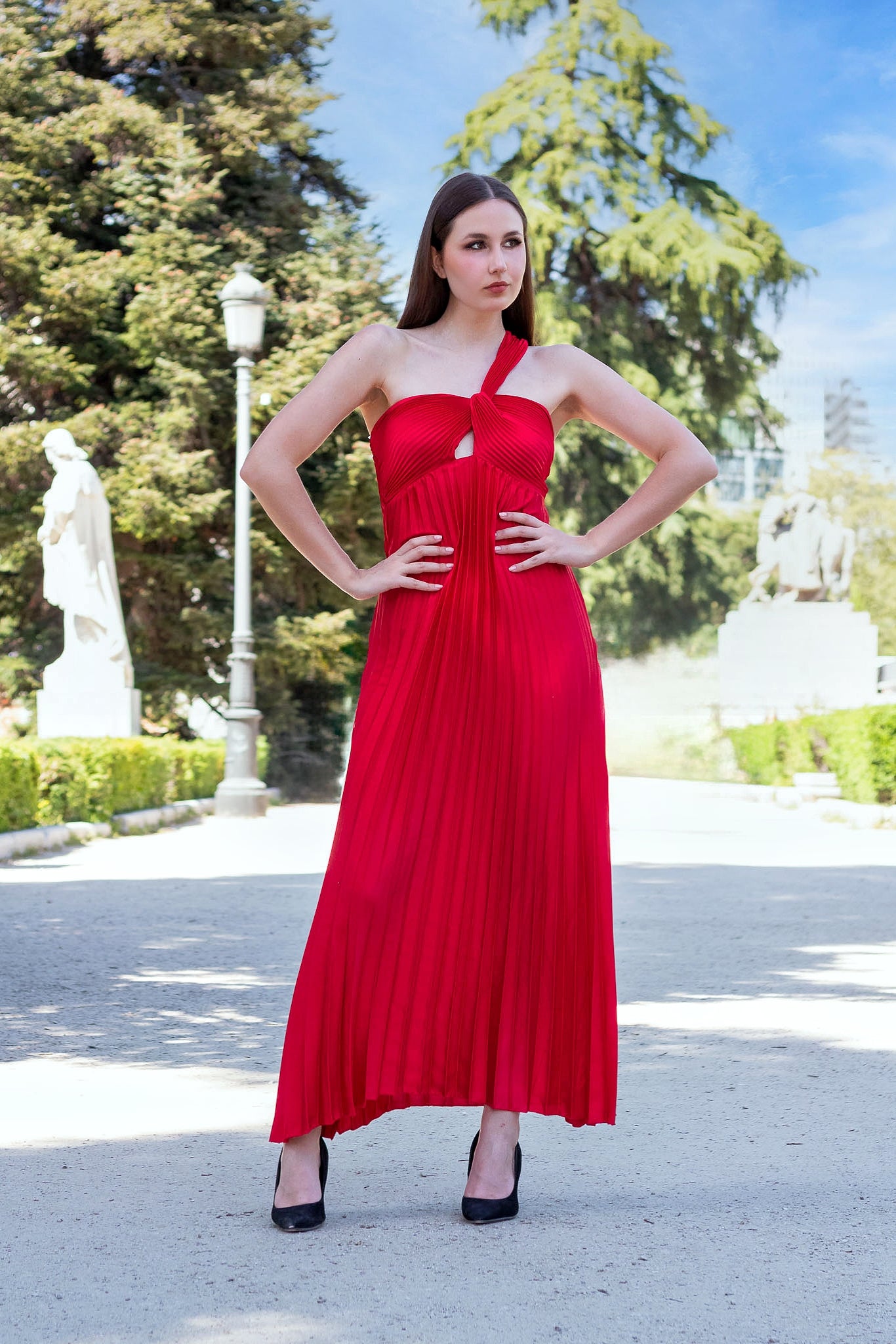 Vestido Plisado Rojo para eventos – Glamoryy